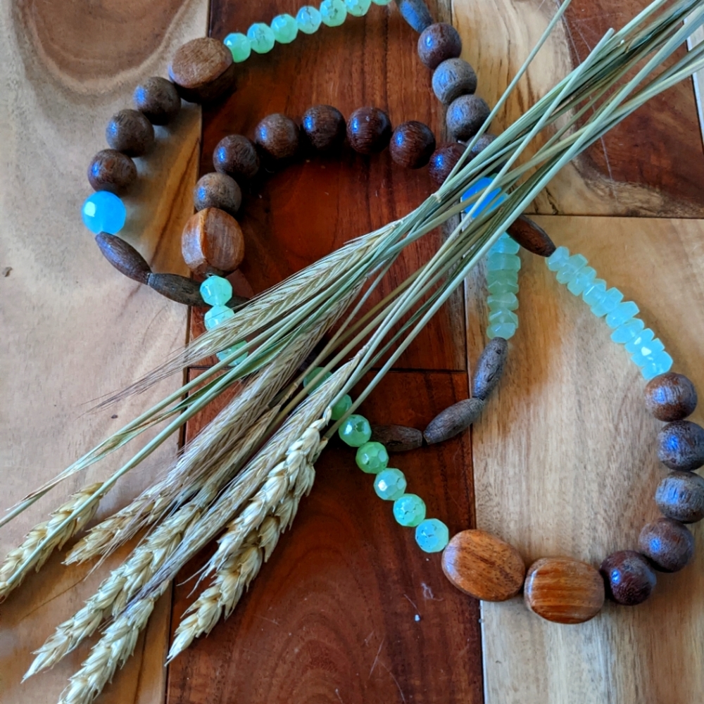 Necklace Wooden and Jade -ish